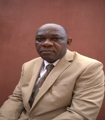 Dr. Peter Elias